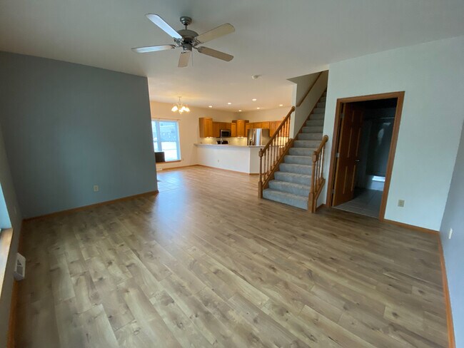 Foto del edificio - 2662 N 93rd St
