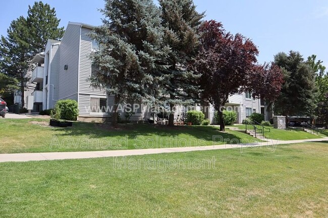 Building Photo - 525 S 900 E