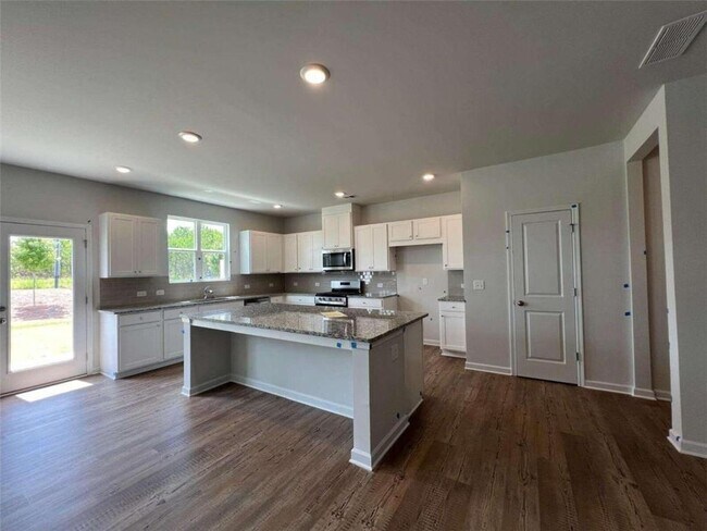 Building Photo - 420 Pt Pl Dr