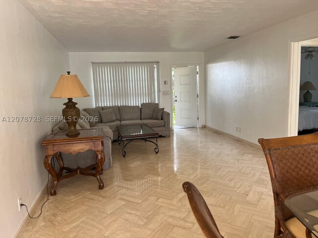 Foto del edificio - 218 SE 3rd St