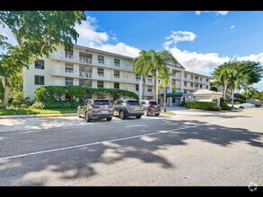 Building Photo - 3636 Whitehall Dr