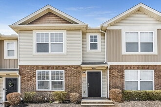 Building Photo - 8043 Logan Dr