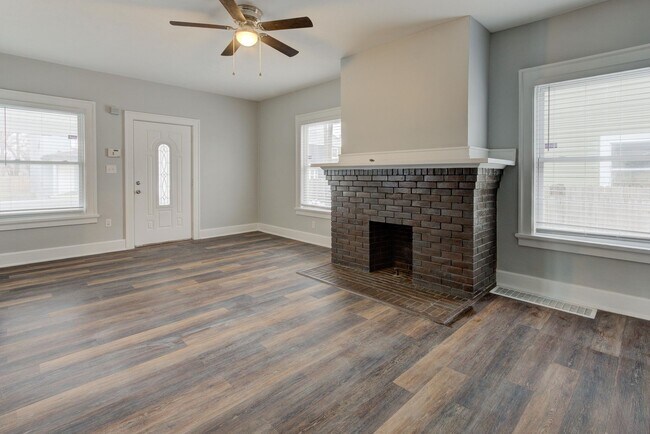 Foto del edificio - 912 E 22nd St