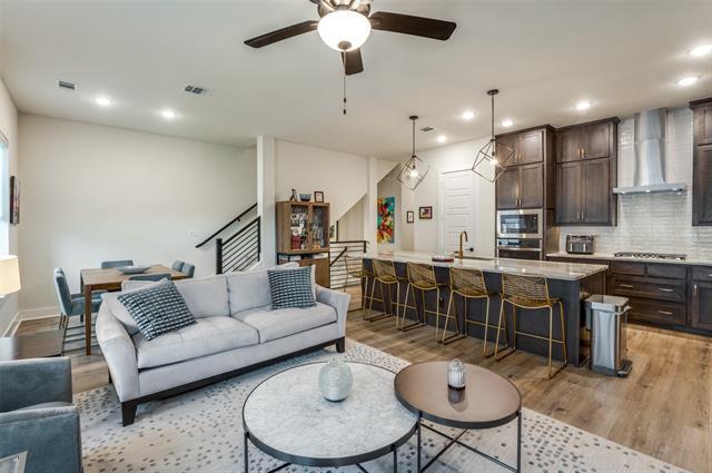 Foto del edificio - 1053 Manacor Ln