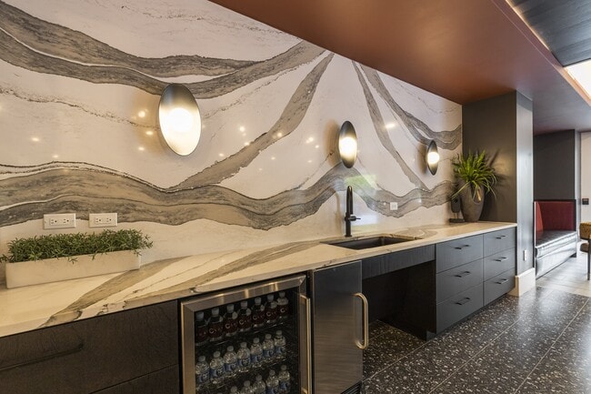 Building Photo - Griffin Durham