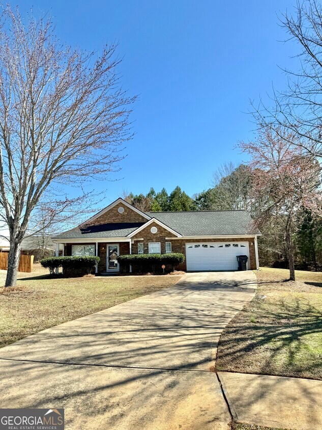 Primary Photo - 524 Cathedral Dr