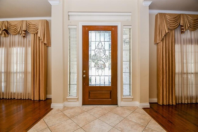Foto del edificio - 14210 Mopan Springs Ln