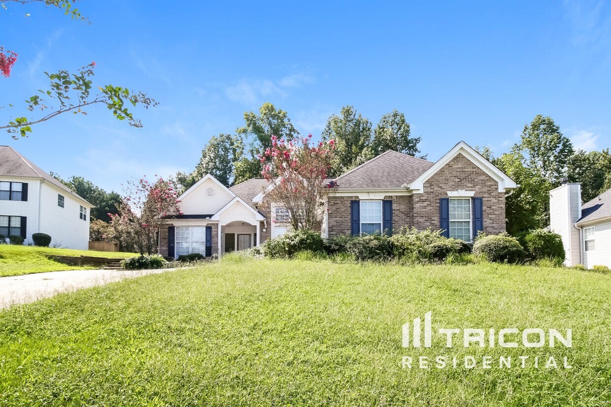 Foto principal - 30 Chesterfield Ct
