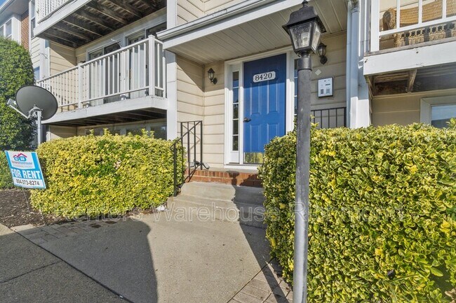 Foto del edificio - 8420 O'Bannon Ct