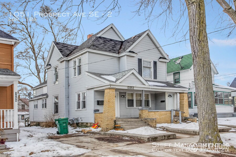 Primary Photo - 1051 Prospect Ave SE