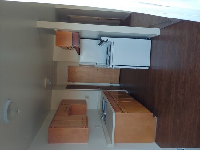 Foto del edificio - 422 S 1200 E