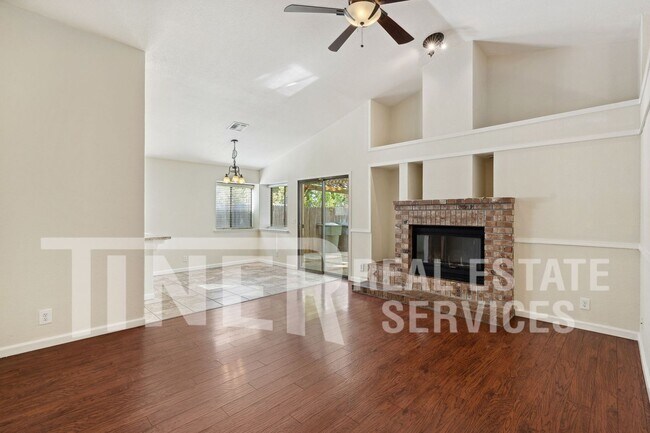 Building Photo - 3424 Lowther Way