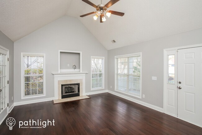 Foto del edificio - 212 Ashley Crest Drive, Columbia, SC, 29229