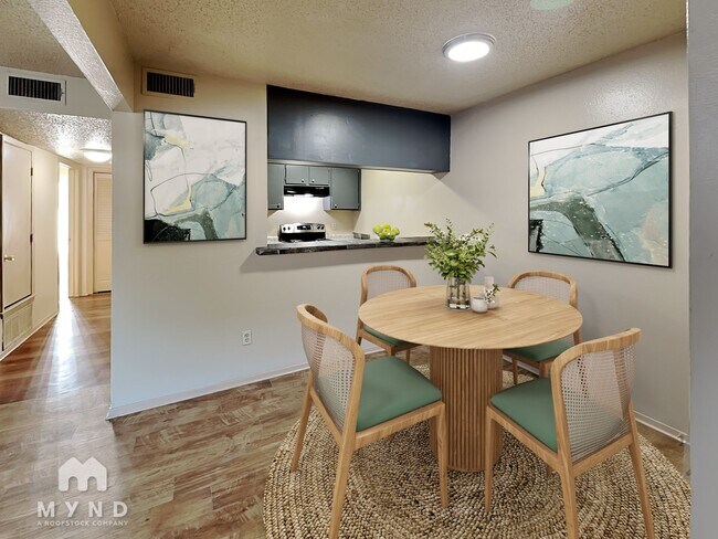 Foto del edificio - 624 E 3rd St