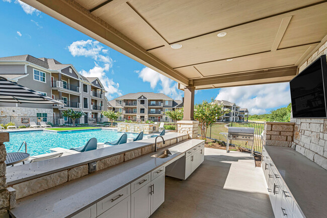 Building Photo - Village at Pepper Creek Apartments