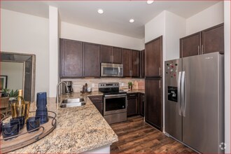Building Photo - 15500 Memorial Dr