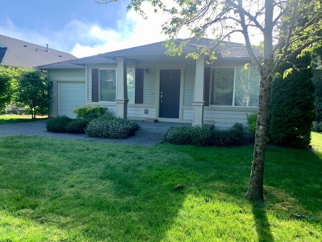 Building Photo - 3 Bedroom Poulsbo Home!