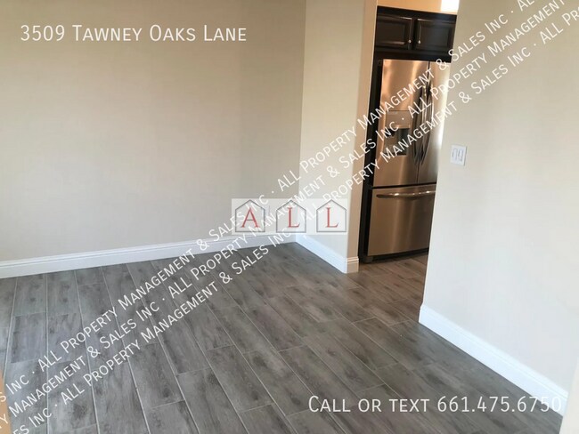 Foto del edificio - 3509 Tawney Oaks Ln