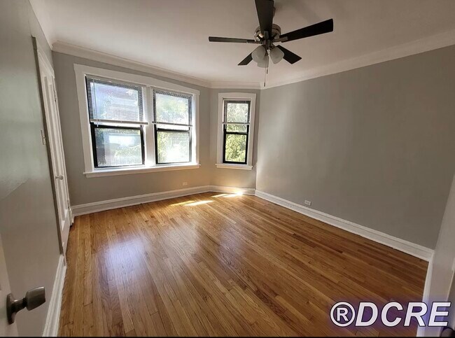 Foto del edificio - 1322 S Lawndale Ave