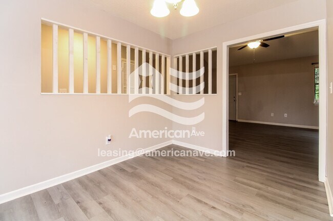 Foto del edificio - 3403 Blackstone St