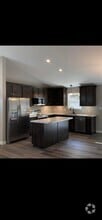 Building Photo - 1522 Villa Dr
