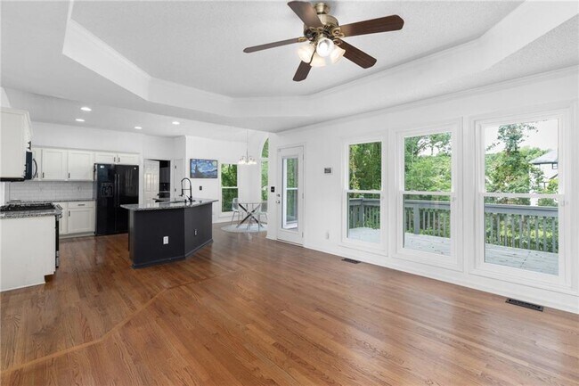 Building Photo - 1612 Branch Creek Cove