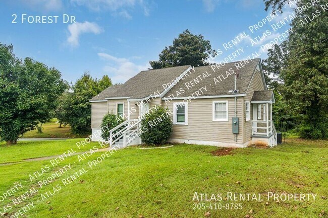 Foto del edificio - 2 Forest Dr