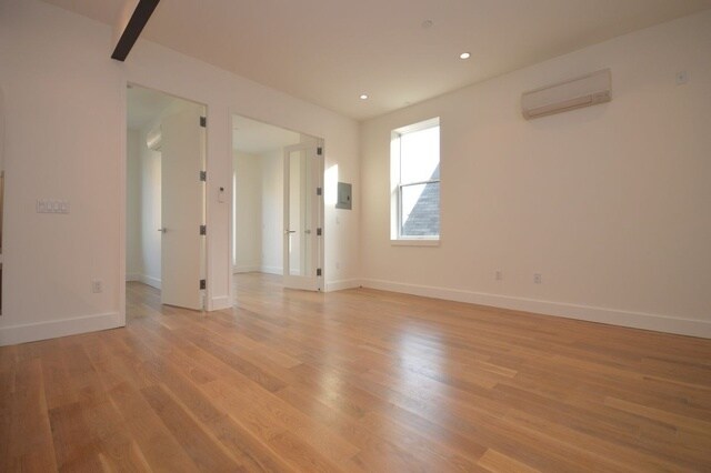Foto del edificio - 83 Winthrop St