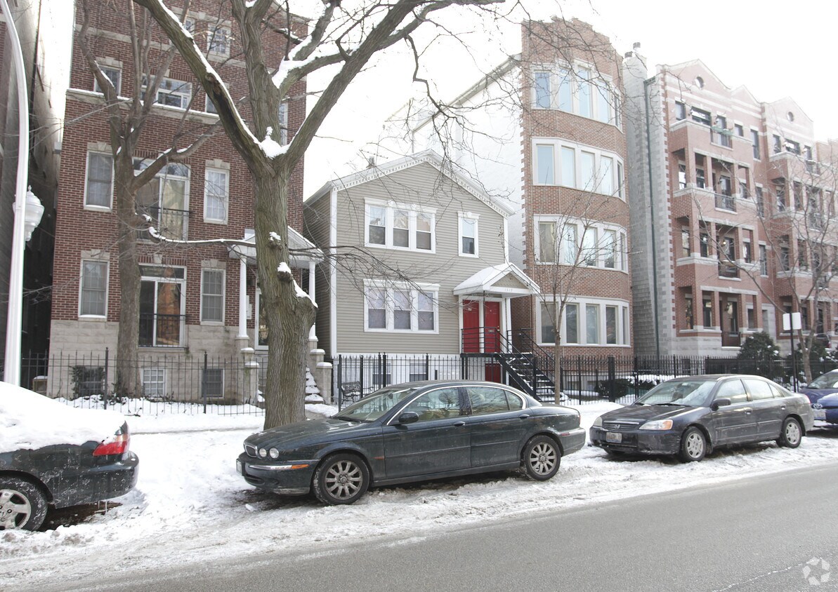 1519 N Hudson Ave, Chicago, IL 60610 Apartments in Chicago, IL