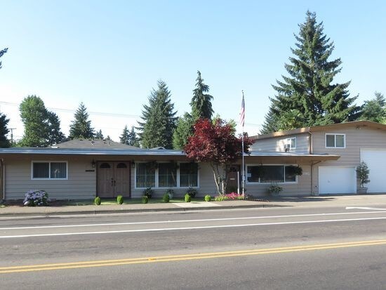 Photo - 1592 Green Acres Rd