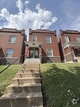 Building Photo - 3507 Alberta St