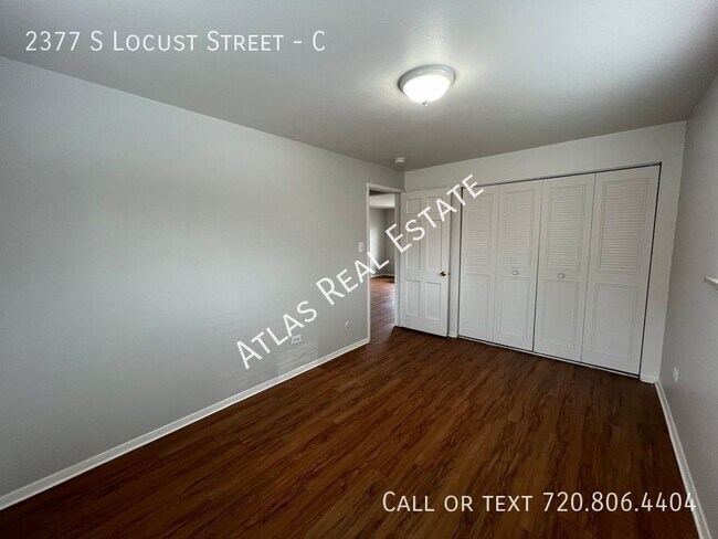 Building Photo - Experience Denver Living!! Centrally Locat...