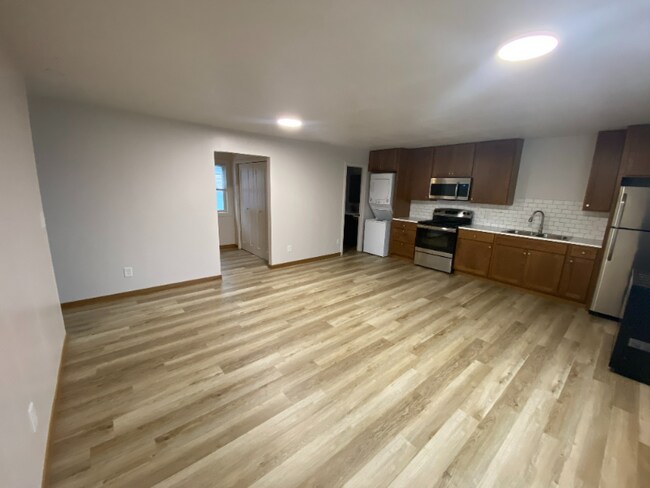 Foto del edificio - 212 Main St E