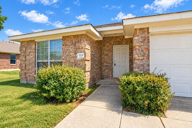 Building Photo - 117 Stoney Creek Ln