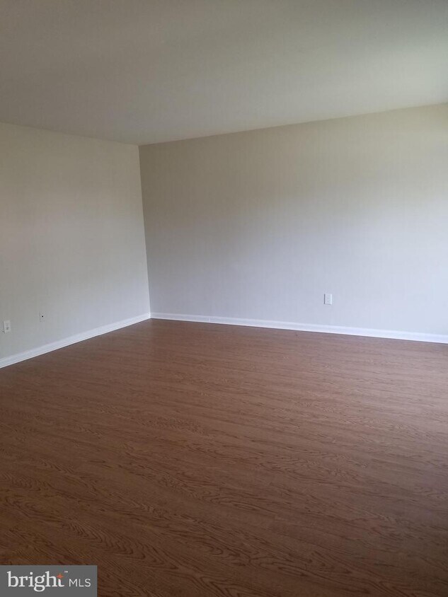 22 Rutledge Pl, Willingboro, NJ 08046 Townhome Rentals in Willingboro