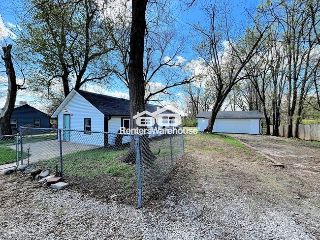 Foto del edificio - 4076 Indianola Ave