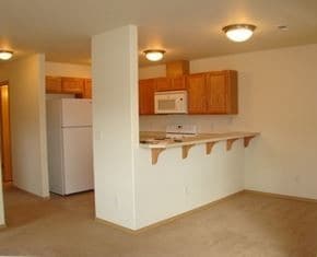 Building Photo - 1471 SE Willow Dr