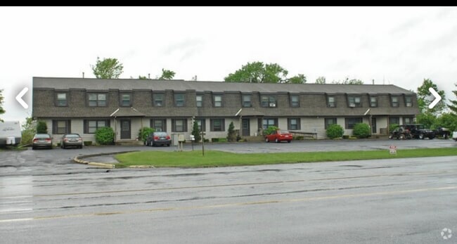 Building Photo - 1260 Loudon Rd