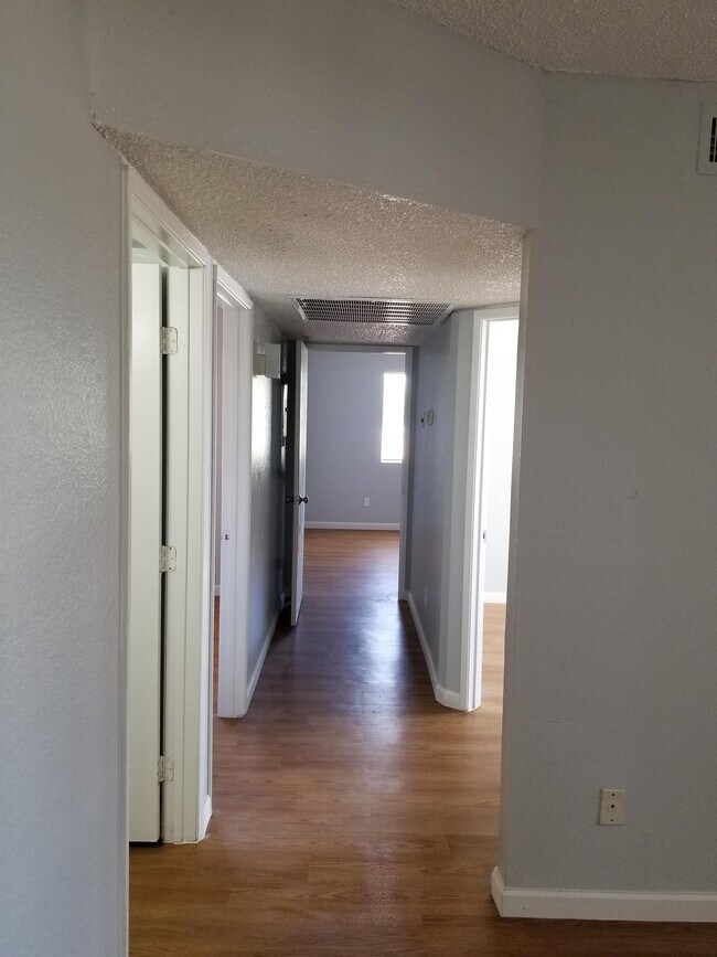 3949 E Monte Vista Dr Unit 201, Tucson, AZ 85712 Apartment for Rent