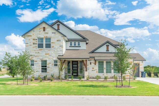 Building Photo - 301 Northcrest Dr