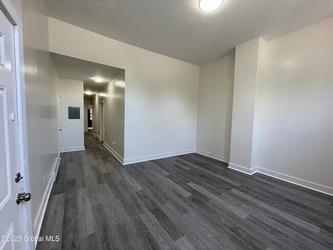 Foto del edificio - 475 S Pearl St