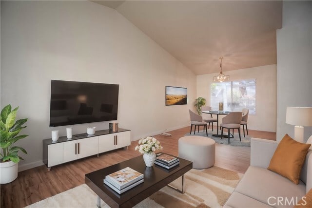 Foto del edificio - 554 Pointe Vista Ct