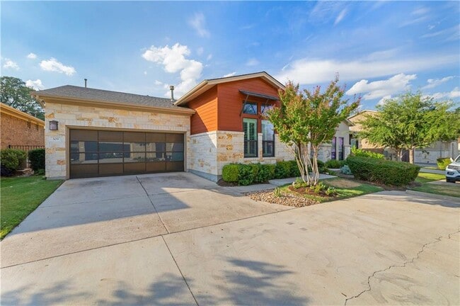 Foto del edificio - 309 Jeffrey David Ln W
