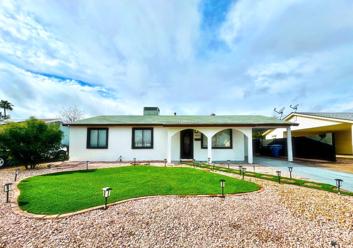 Foto principal - 14042 N 38th Pl
