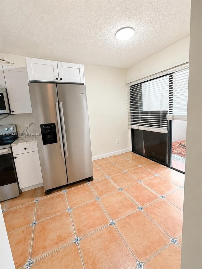 Building Photo - 3522 Torremolinos Ave