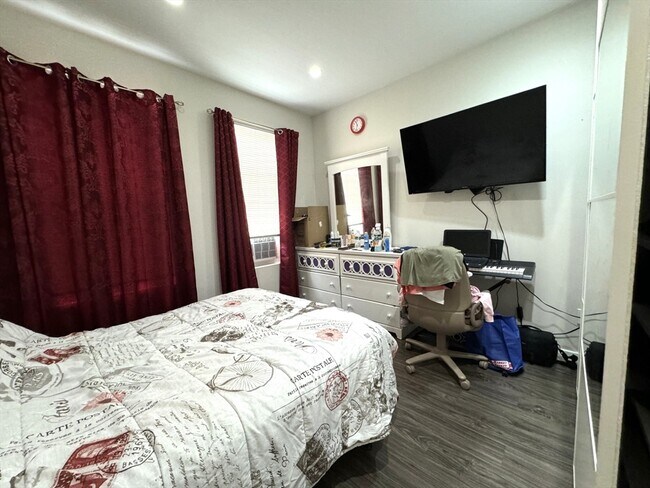 Foto del edificio - 75 Williams St