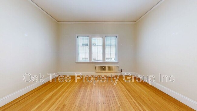 Foto del edificio - 450 40th St