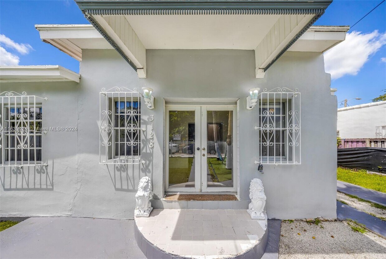 Primary Photo - 3128 NW 3rd Ave
