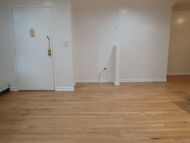 Foto del edificio - 426 Carlton Ave
