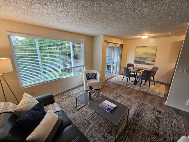 Foto del edificio - 7217 NE 175th St